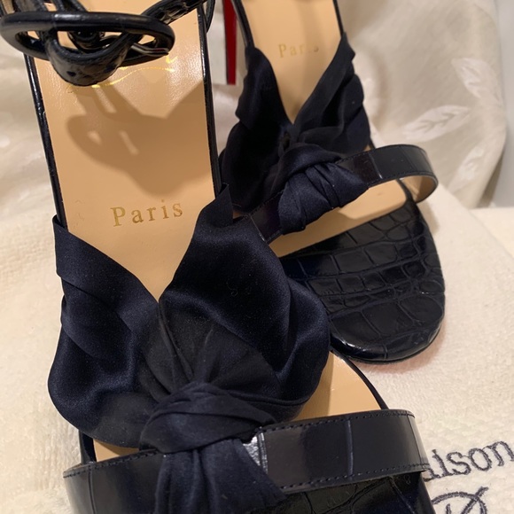 Christian Louboutin navy blue - Picture 2 of 16